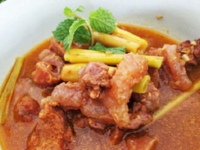 HY House - Gân bò kho sả