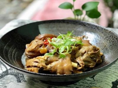 HY House - Canh măng hầm giò heo
