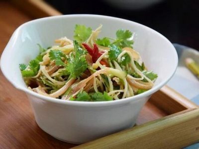 HY House - Salad tai heo trộn nấm