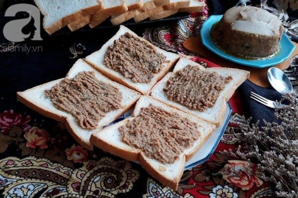 Cách làm pate gan heo tại nhà ăn bánh mì rất ngon