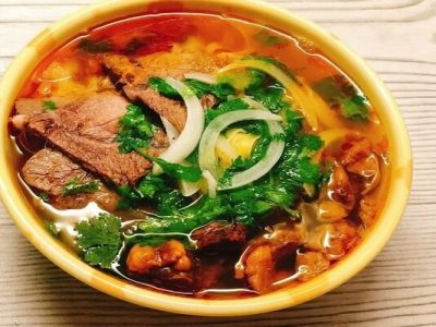HY House - Phở sốt vang mềm ngọt, thơm lừng cho bữa sáng đầy năng lượng