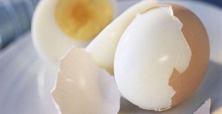 HY House - Thói quen thường làm khi luộc trứng mà nhiều người hay mắc phải làm cho trứng dễ nhiễm khuẩn