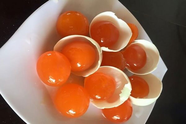 HY House - Thói quen thường làm khi luộc trứng mà nhiều người hay mắc phải làm cho trứng dễ nhiễm khuẩn