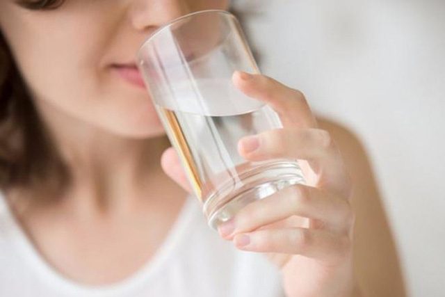Một thói quen uống nước mà người Việt cần bỏ ngay từ bây giờ