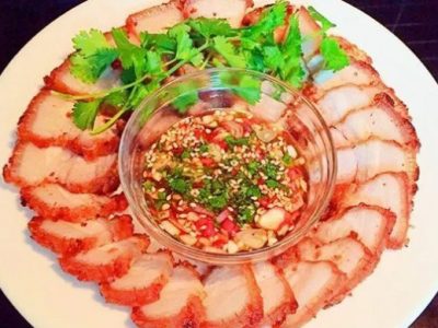 Thịt ba rọi chiên kiểu Thái ngon “mê li”